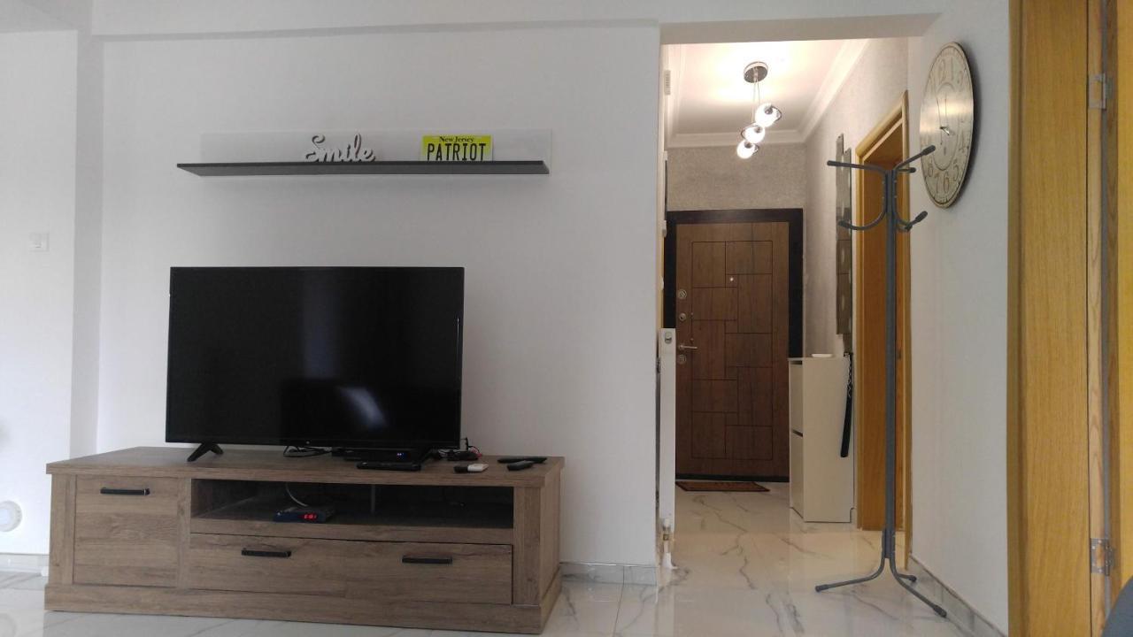 New!90Sqm10Minairport2Bedrooms Thessaloniki Exterior photo